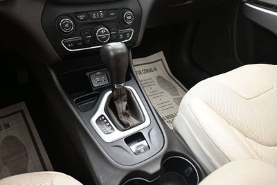 2017 Jeep Cherokee Overland