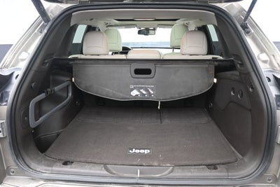 2017 Jeep Cherokee Overland
