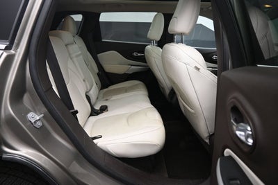 2017 Jeep Cherokee Overland