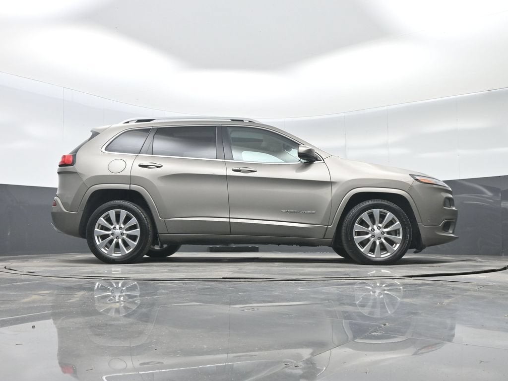 2017 Jeep Cherokee Overland
