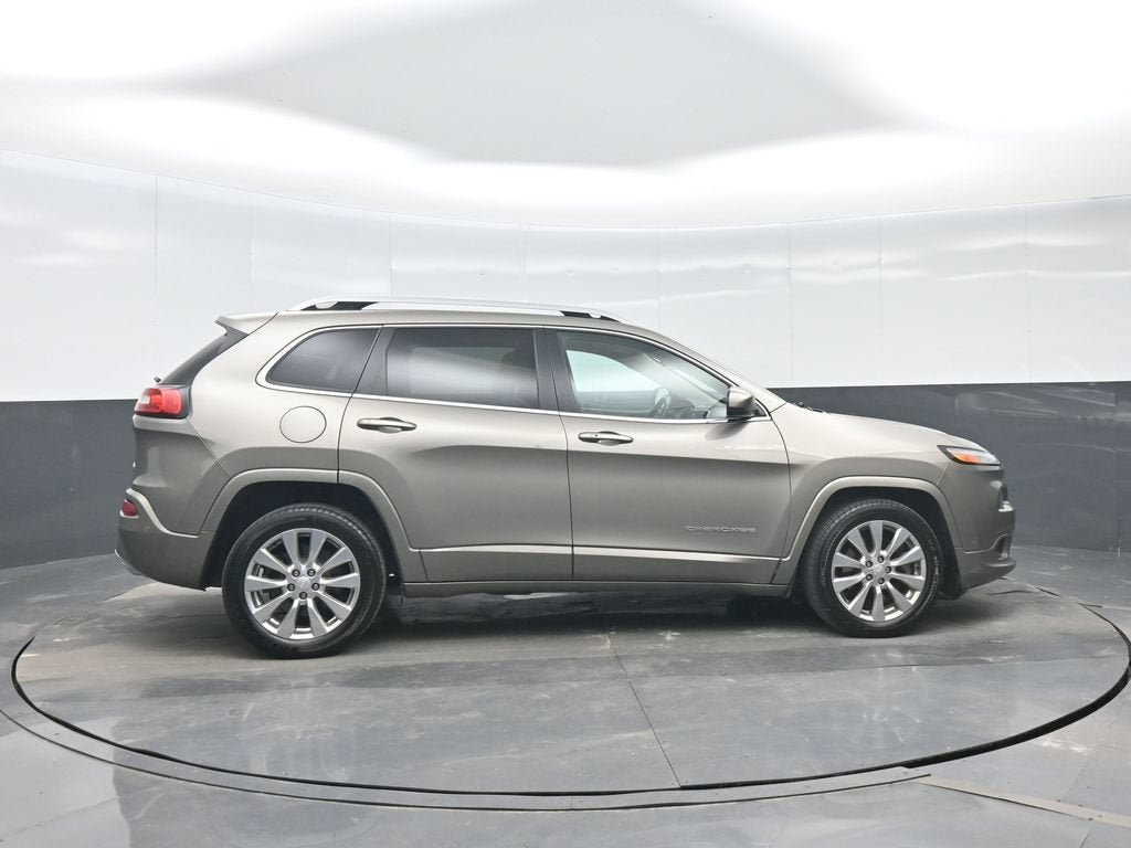 2017 Jeep Cherokee Overland
