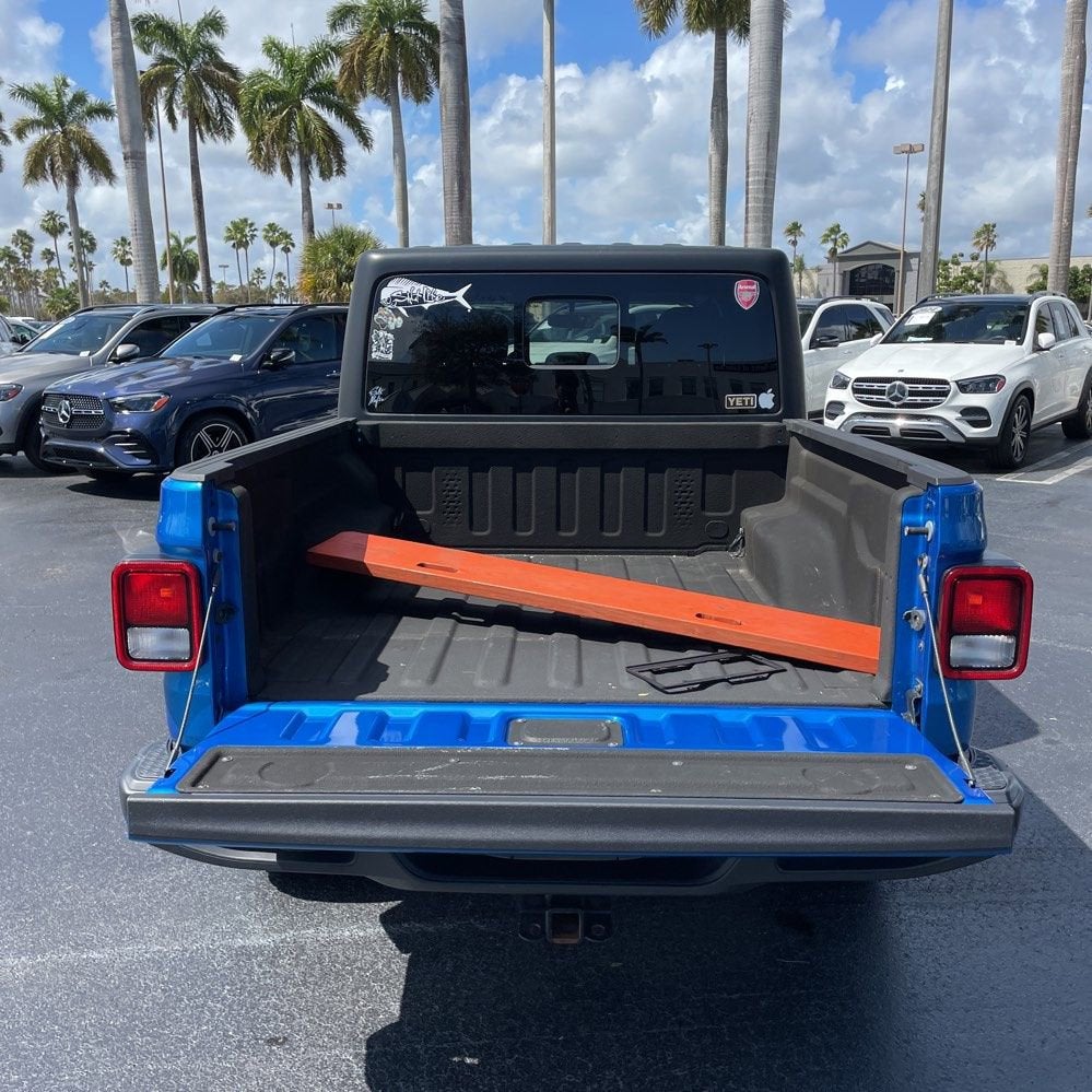 2021 Jeep Gladiator Sport S