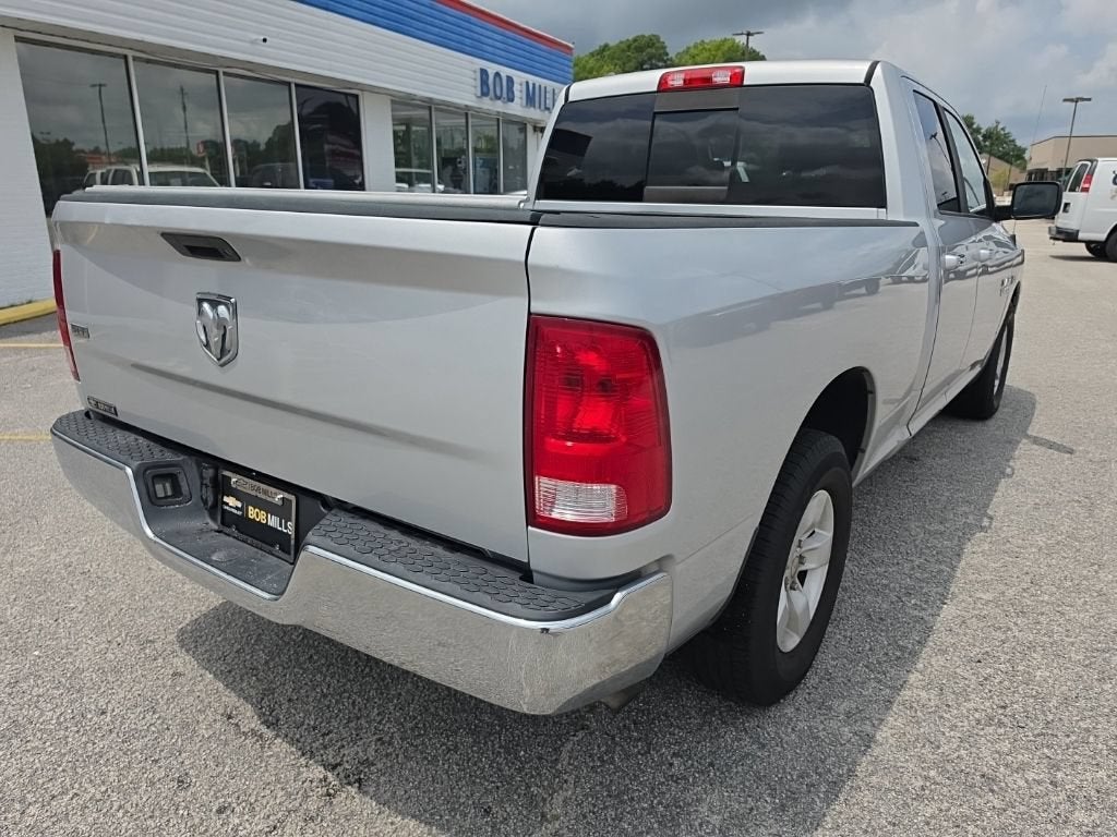 2016 RAM 1500 SLT