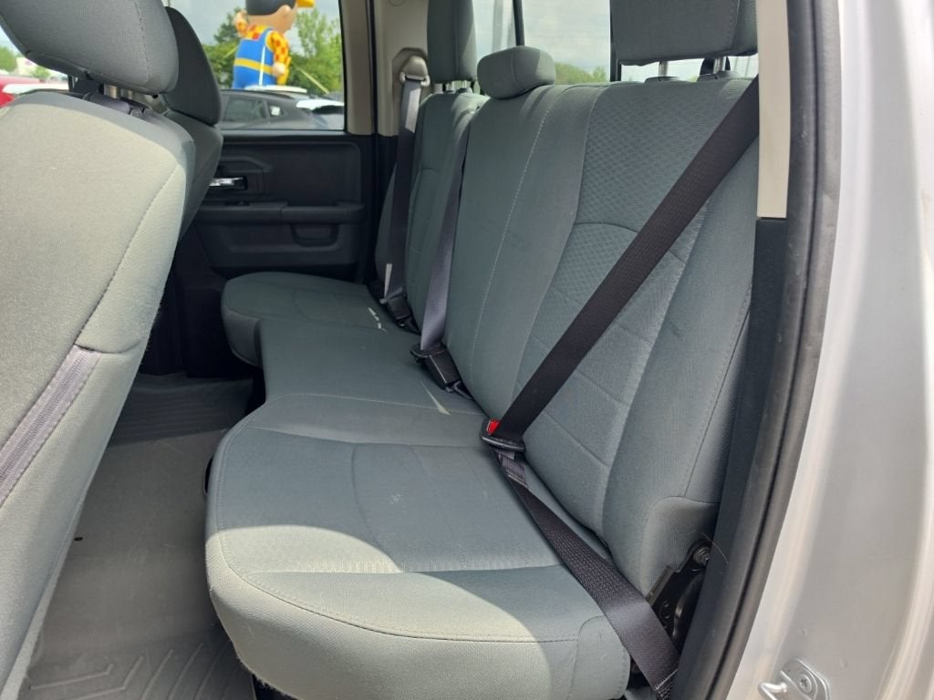 2016 RAM 1500 SLT