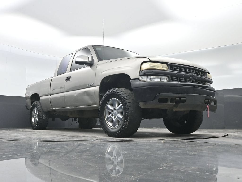 2002 Chevrolet Silverado 1500 Base