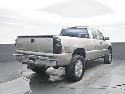 2002 Chevrolet Silverado 1500 Base