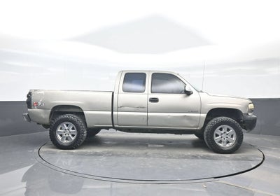 2002 Chevrolet Silverado 1500 Base