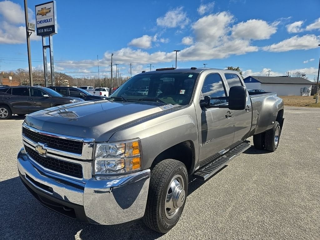 2009 Chevrolet Silverado 3500 HD DRW Work Truck