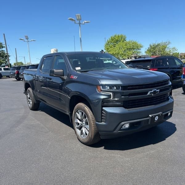 2021 Chevrolet Silverado 1500 RST 4X4 Crew Cab Short Box's photo