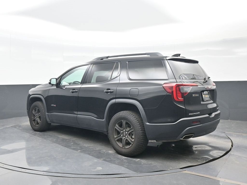 2021 GMC Acadia AT4