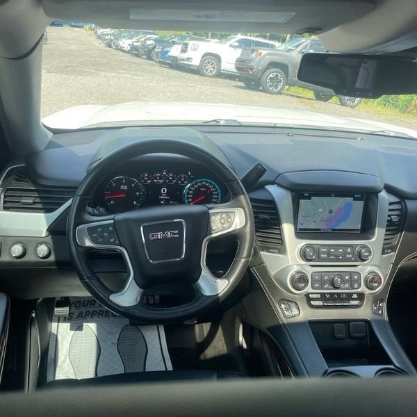 2017 GMC Yukon SLT