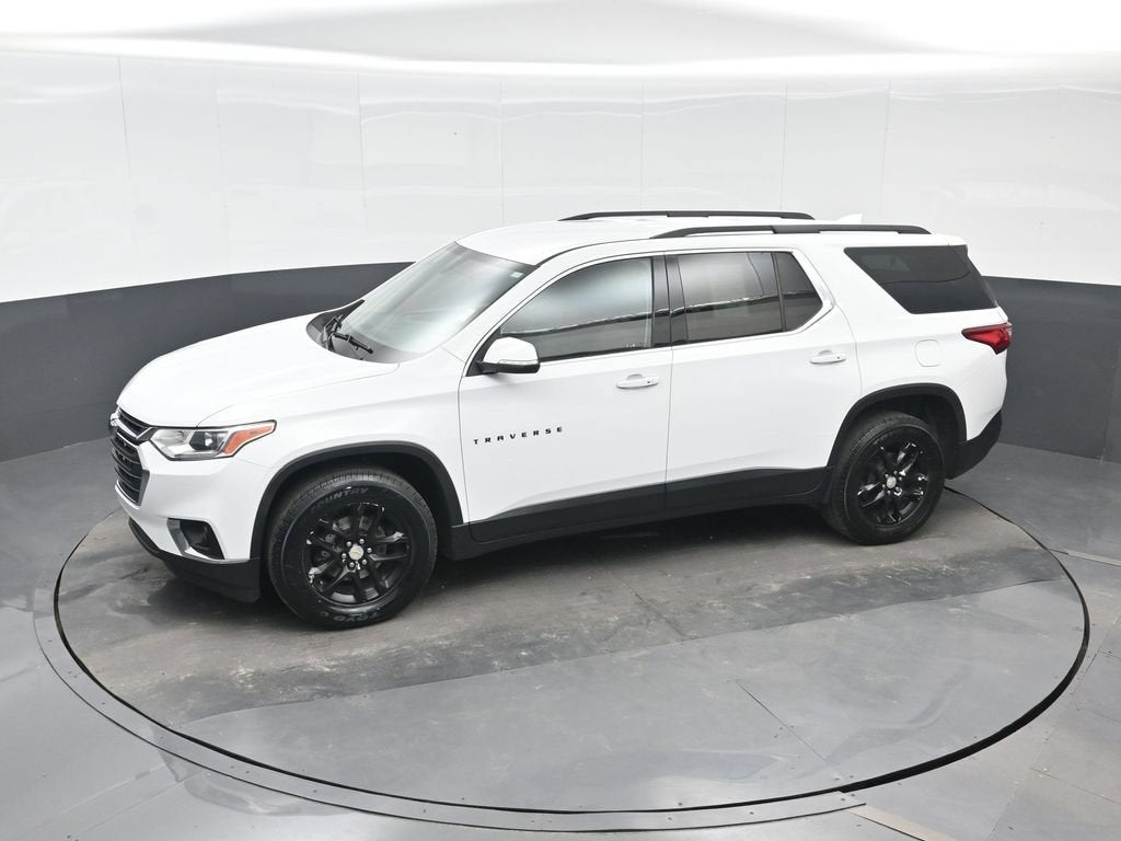 2021 Chevrolet Traverse LT Cloth