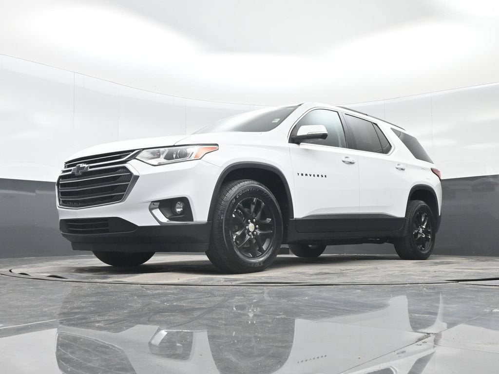 2021 Chevrolet Traverse LT Cloth