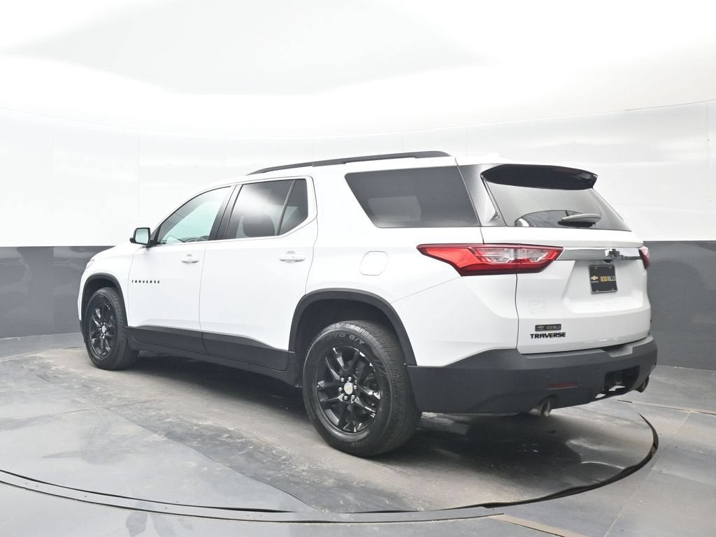 2021 Chevrolet Traverse LT Cloth