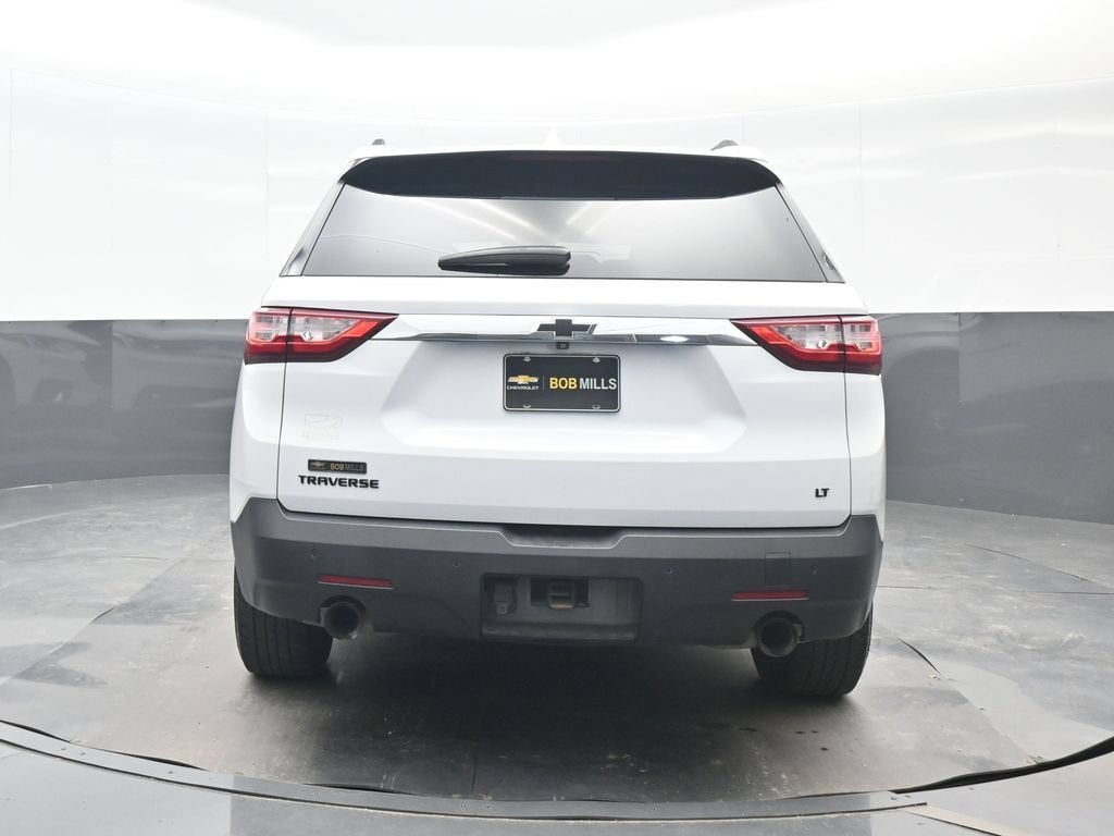 2021 Chevrolet Traverse LT Cloth