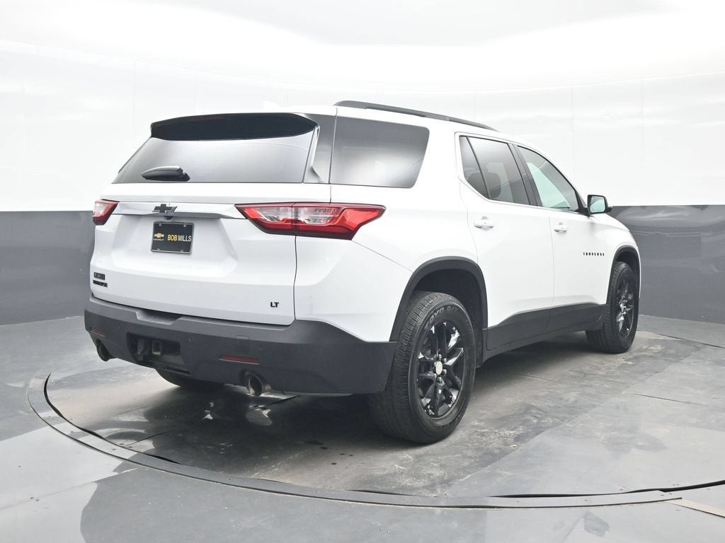 2021 Chevrolet Traverse LT Cloth