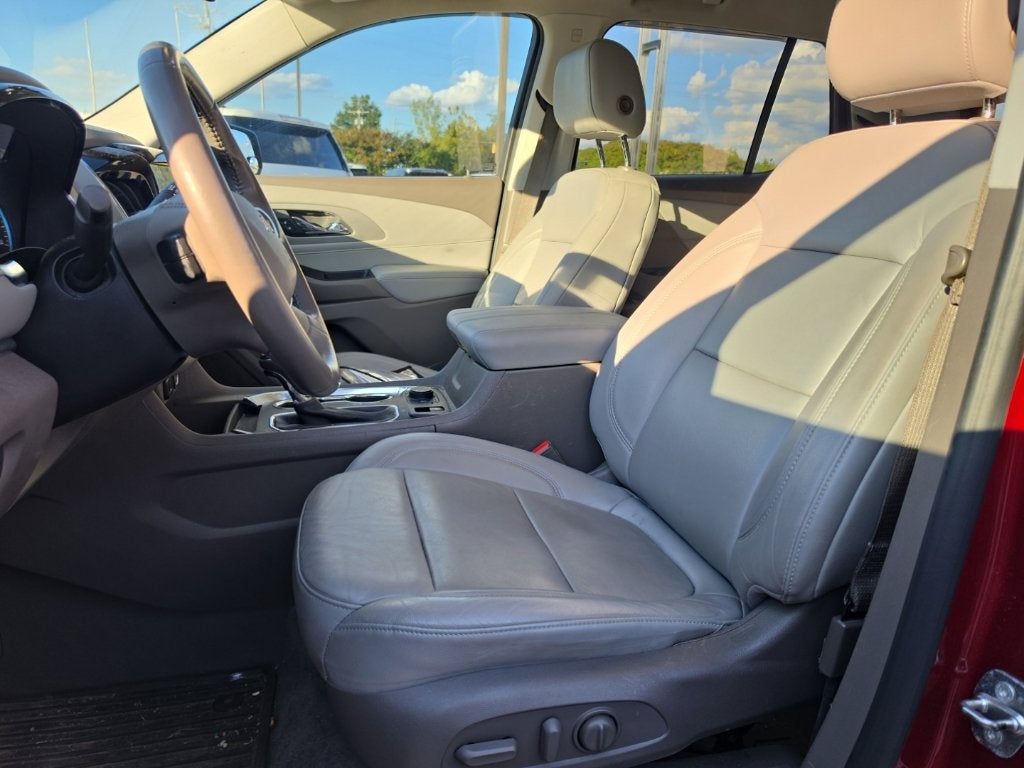 2018 Chevrolet Traverse LT Leather