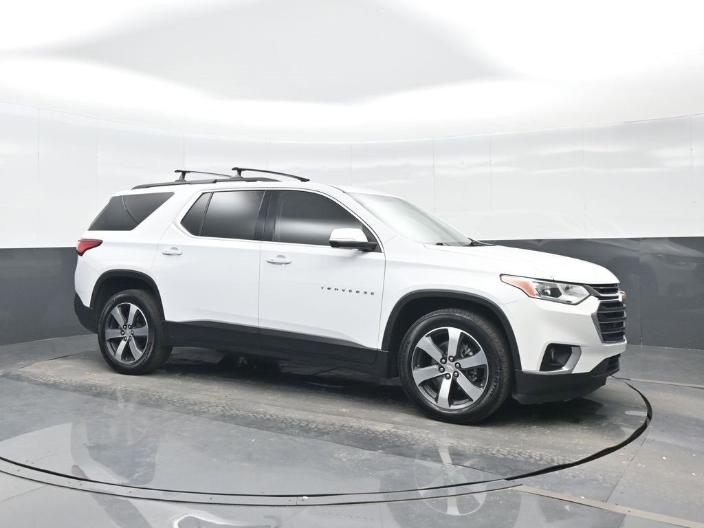 2021 Chevrolet Traverse LT Leather