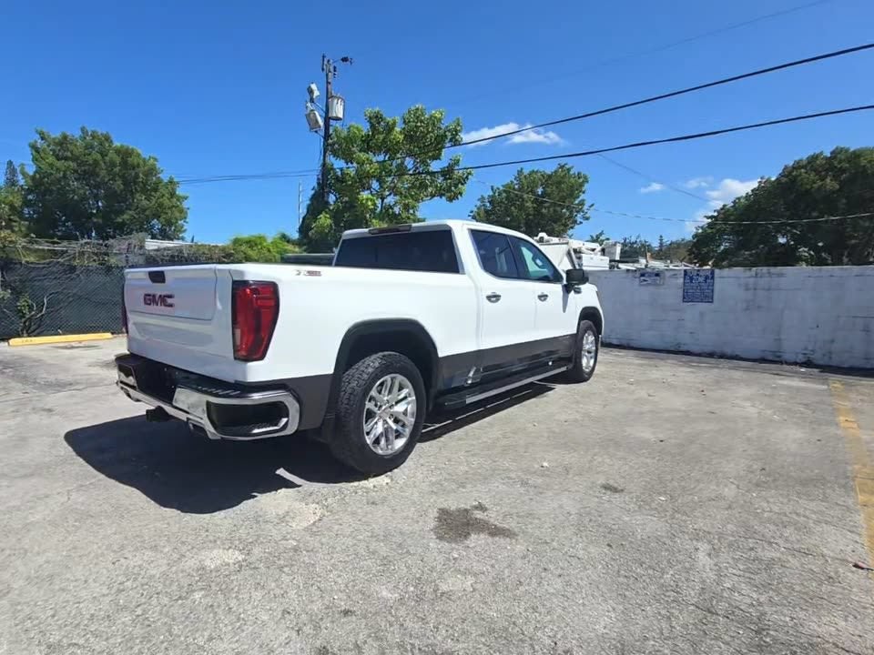2021 GMC Sierra 1500 SLT