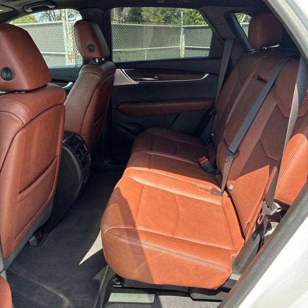 2022 Cadillac XT5 FWD Premium Luxury