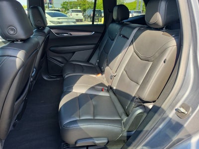2022 Cadillac XT6 Luxury