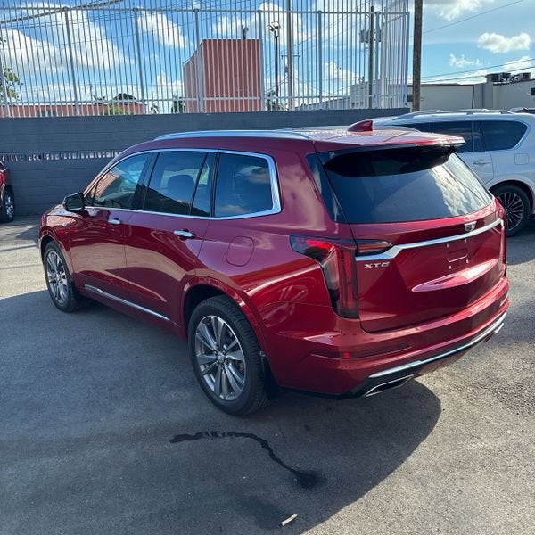 2021 Cadillac XT6 Premium Luxury
