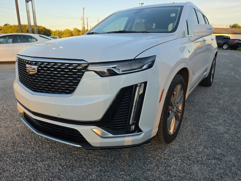2022 Cadillac XT6 Premium Luxury