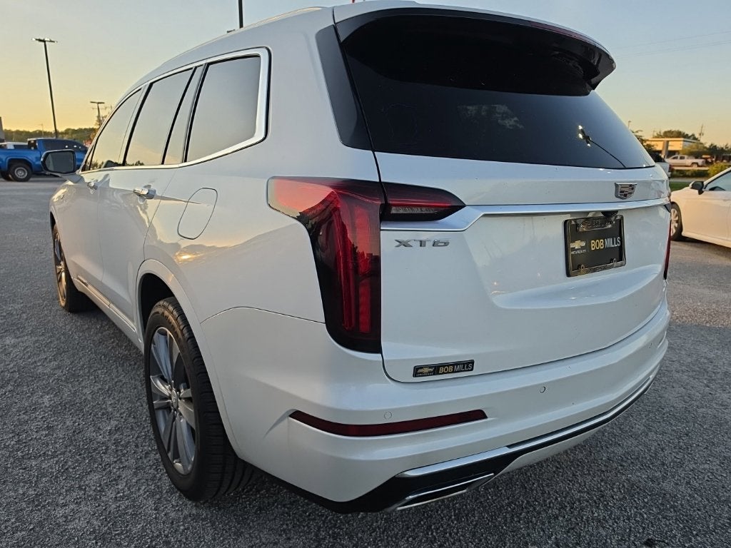 2022 Cadillac XT6 Premium Luxury
