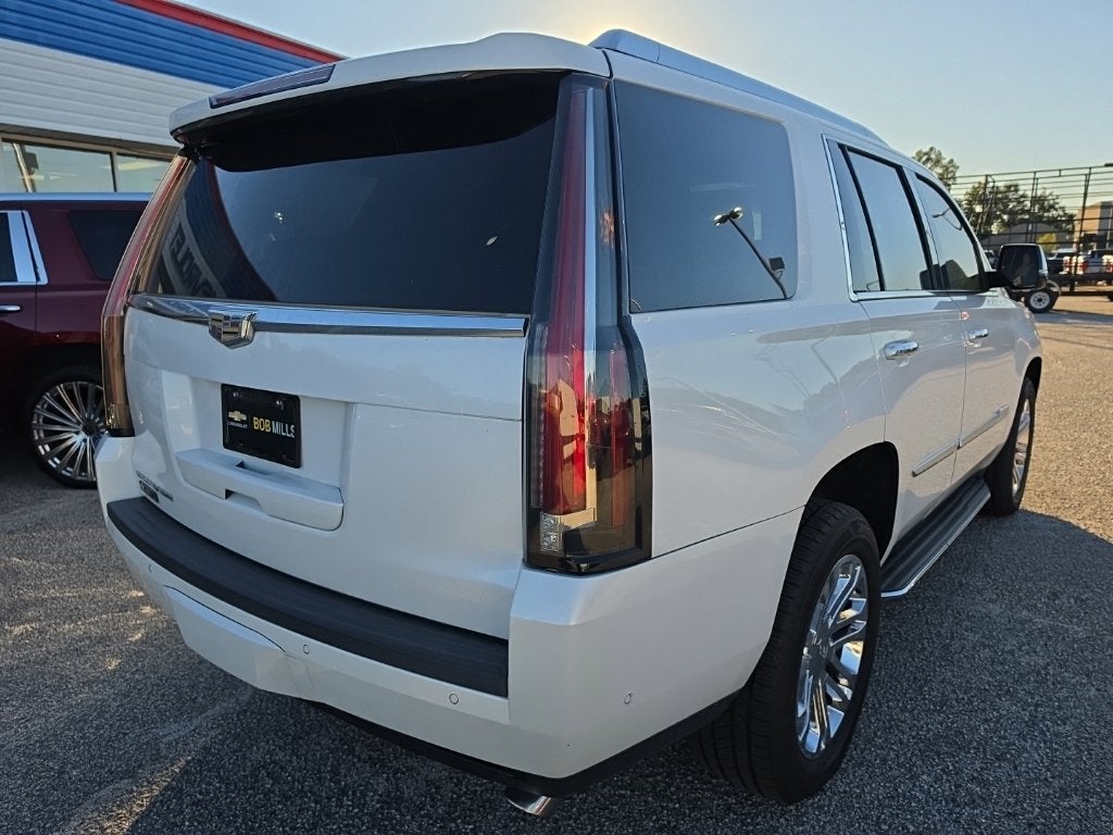 2019 Cadillac Escalade Base