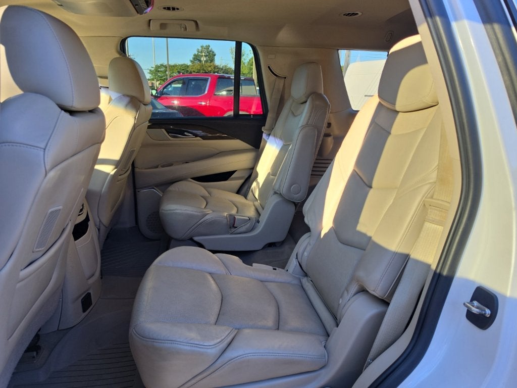2019 Cadillac Escalade Base
