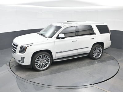 2017 Cadillac Escalade Luxury