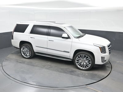 2017 Cadillac Escalade Luxury