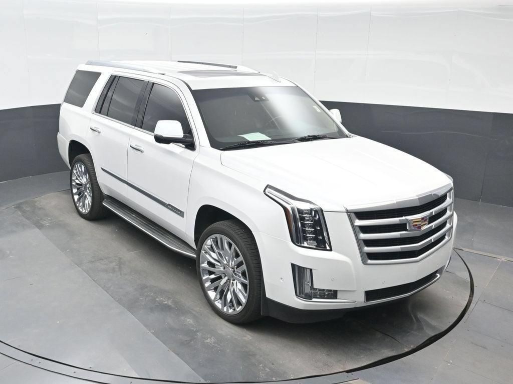2017 Cadillac Escalade Luxury