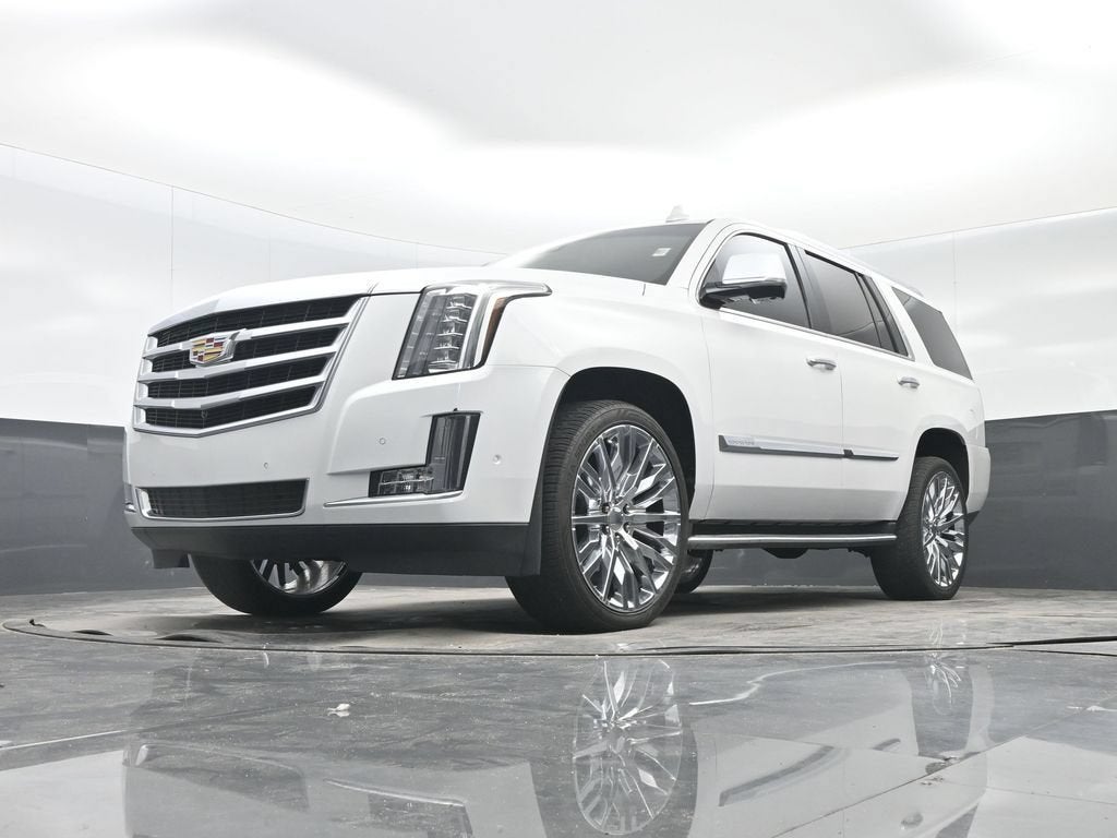2017 Cadillac Escalade Luxury