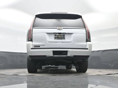 2017 Cadillac Escalade Luxury