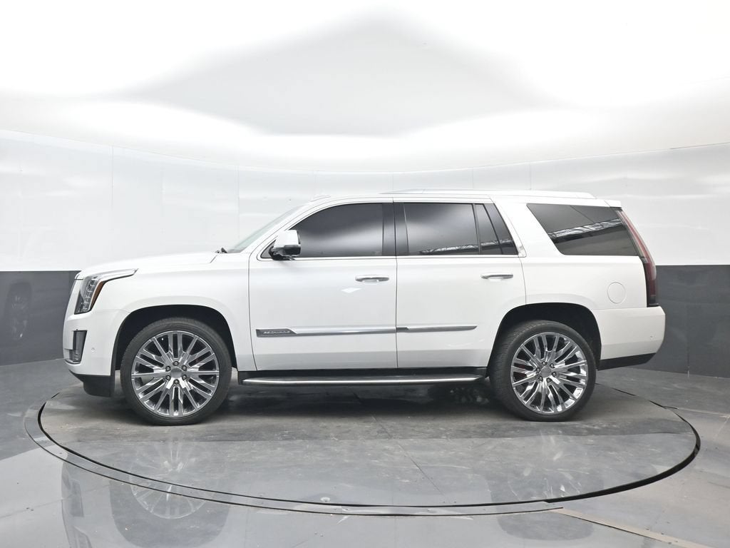 2017 Cadillac Escalade Luxury