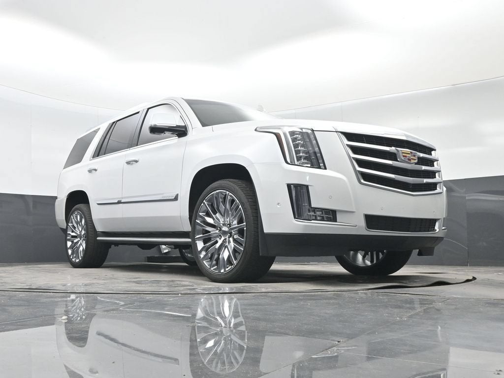 2017 Cadillac Escalade Luxury
