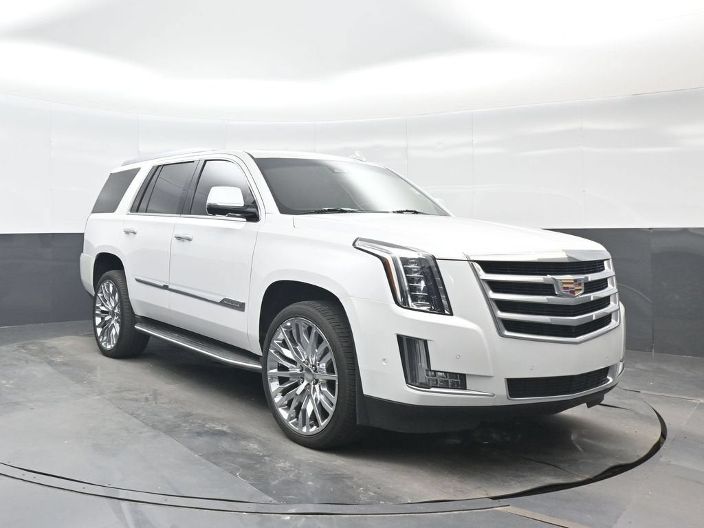 2017 Cadillac Escalade Luxury