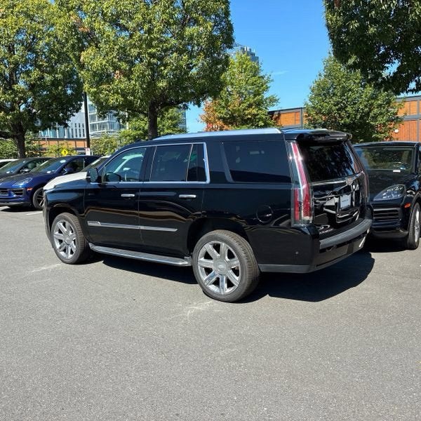2018 Cadillac Escalade Premium Luxury