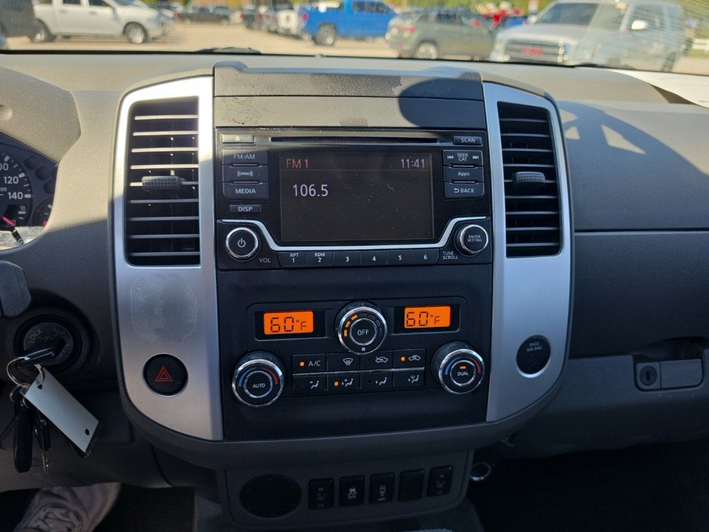 2016 Nissan Frontier SV