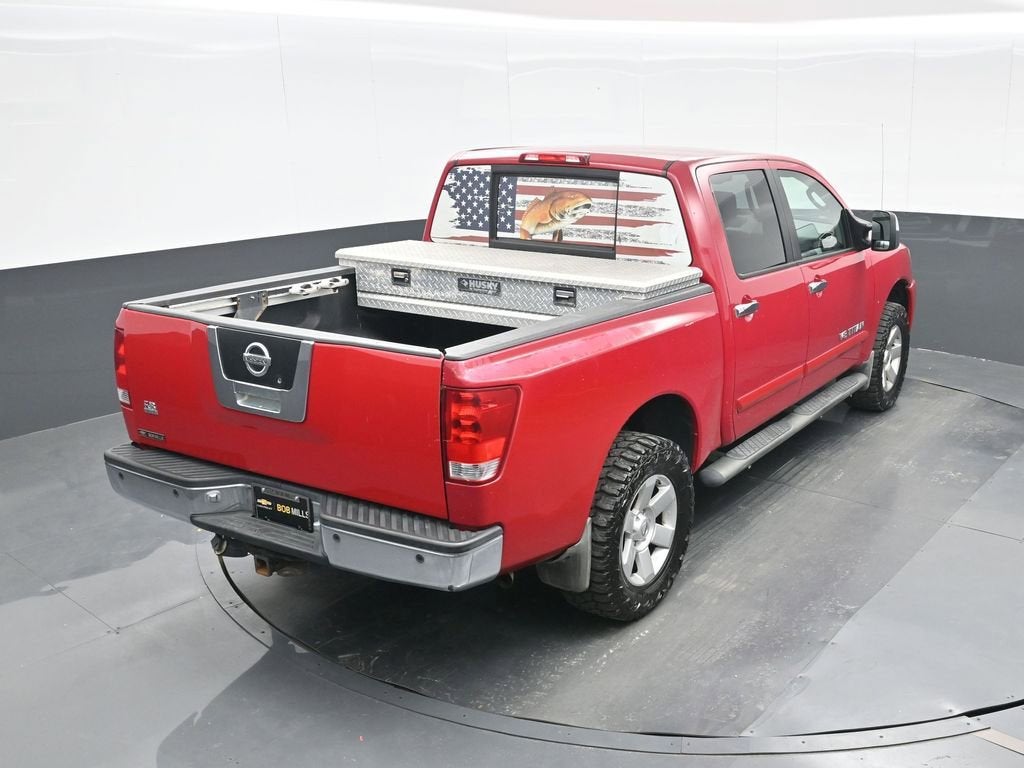 2005 Nissan Titan LE