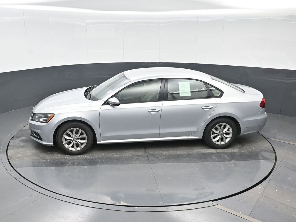 2018 Volkswagen Passat 2.0T S
