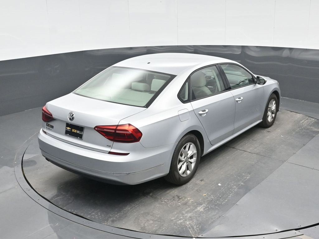 2018 Volkswagen Passat 2.0T S