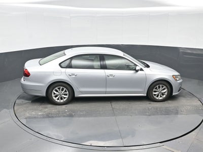 2018 Volkswagen Passat 2.0T S