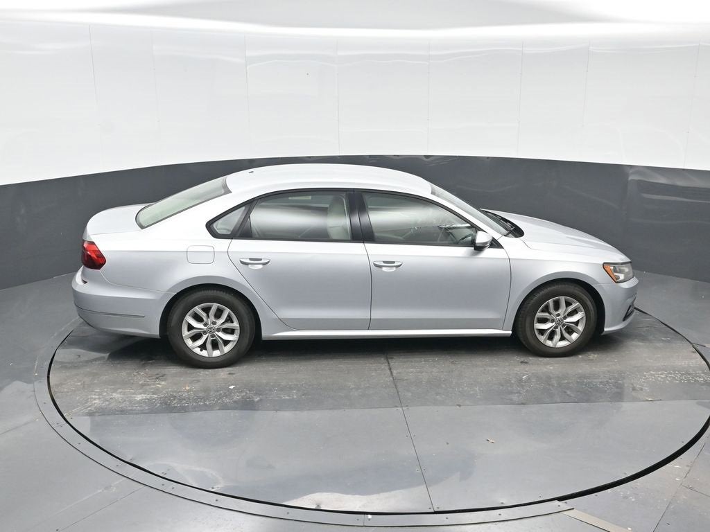 2018 Volkswagen Passat 2.0T S