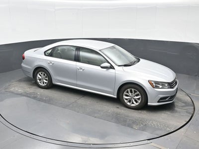 2018 Volkswagen Passat 2.0T S