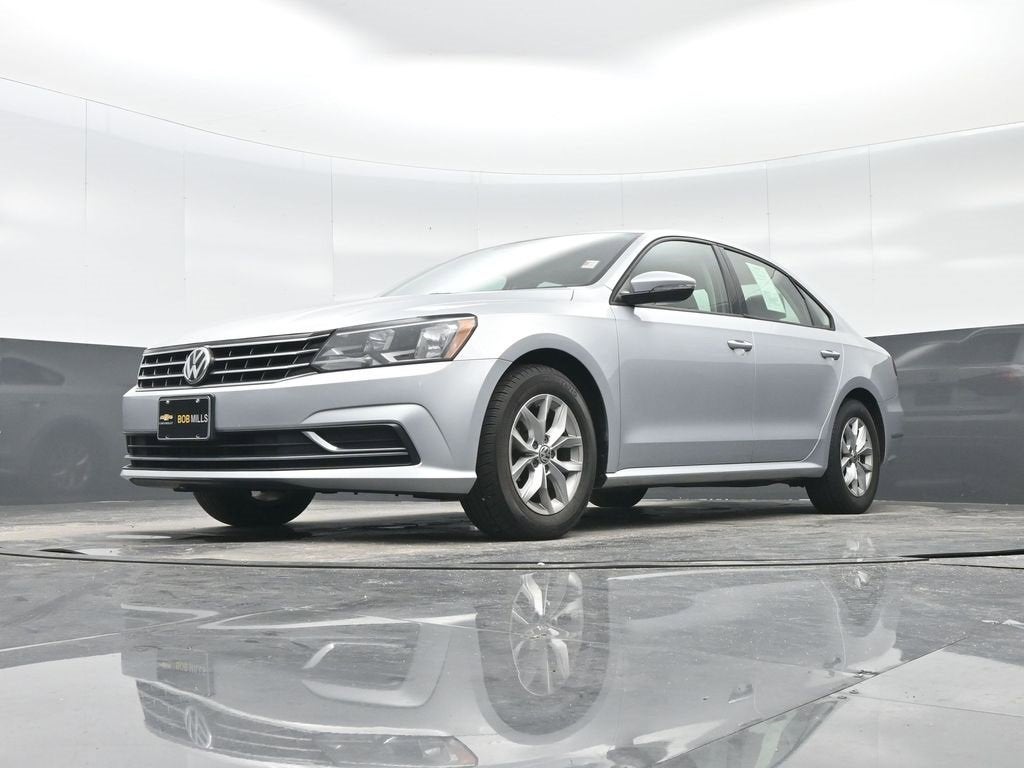 2018 Volkswagen Passat 2.0T S
