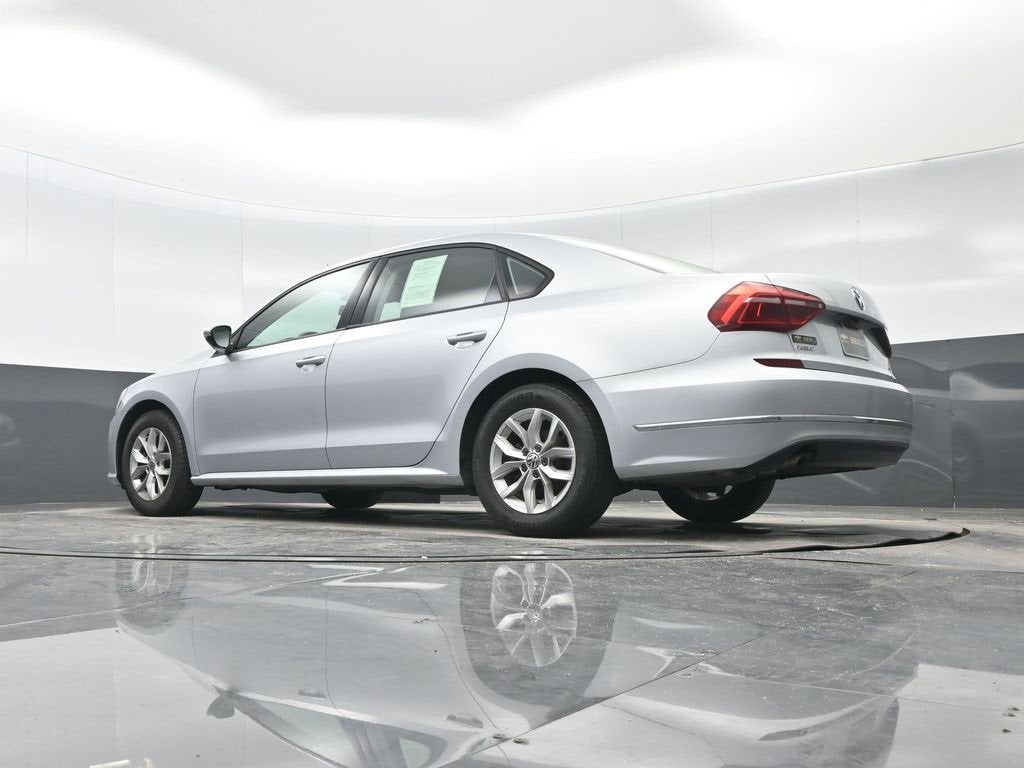 2018 Volkswagen Passat 2.0T S