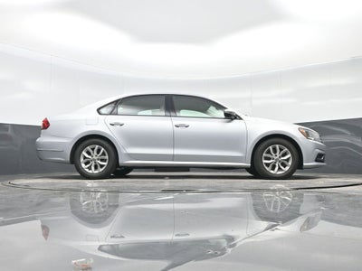 2018 Volkswagen Passat 2.0T S