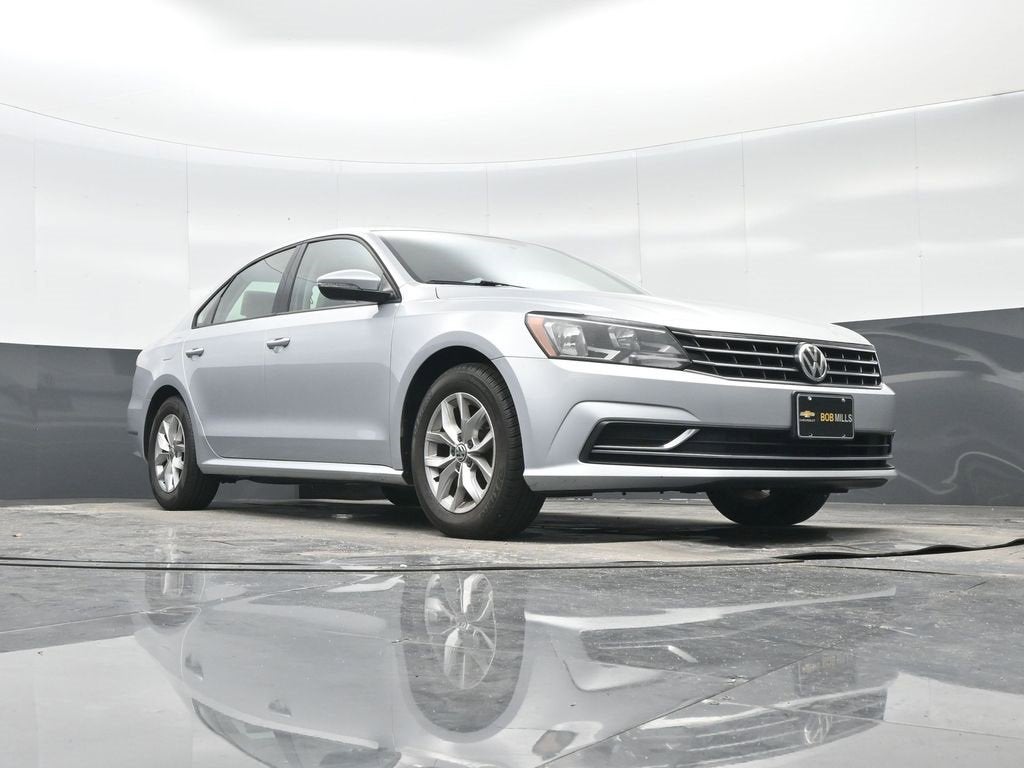 2018 Volkswagen Passat 2.0T S